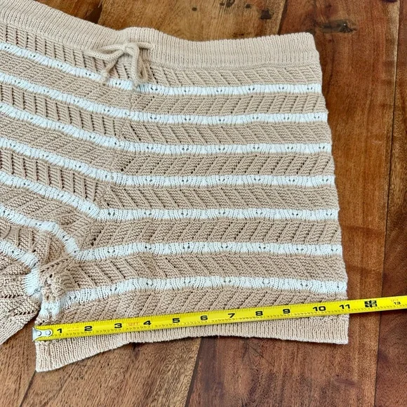 ☀️ New! AERIE Sweater Knit Striped Short - Picture 9 of 12